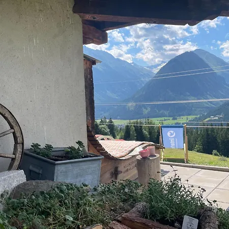 Panoramaperle By Interhome Lägenhet Neukirchen am Großvenediger